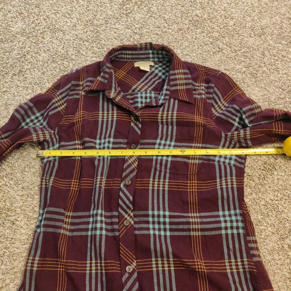 Lucky Brand Women's Button-up Shirt Maroon Plaid Long Sleeve Size S. - Picture 3 of 6